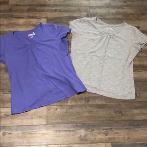 Hanes 2 live love comfort tshirts - XL